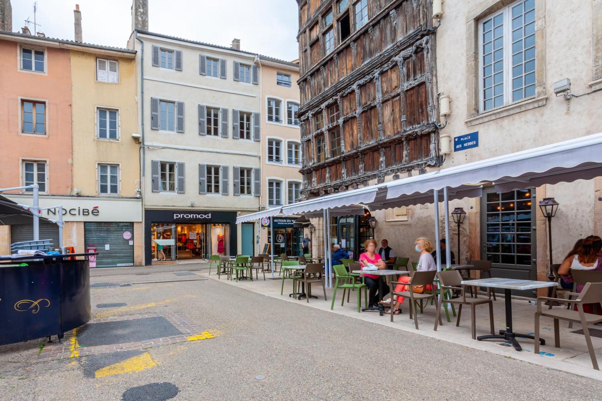 Superbe Appartement Duplex Centre Ville De Mâcon Esterno foto